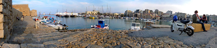 Le vieux port fortifié d'Héraklion.